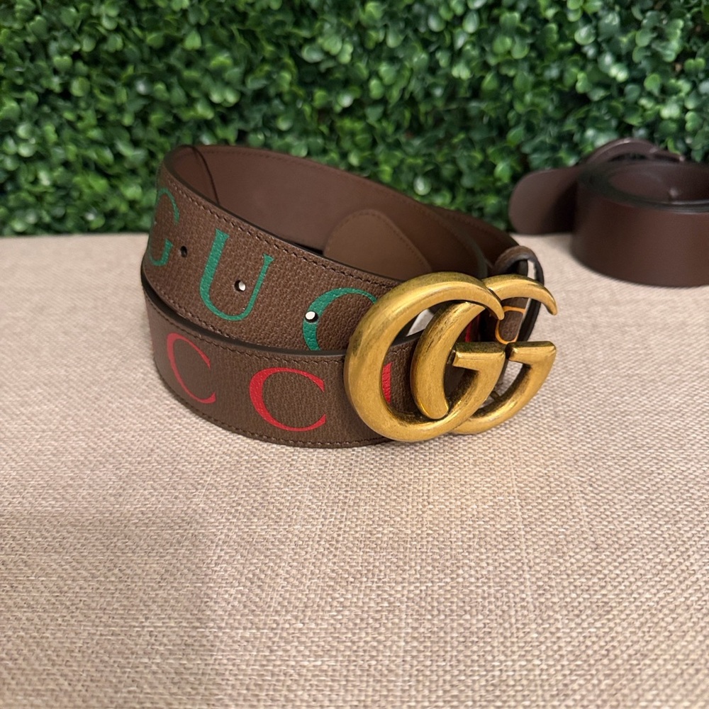 Gucci Tan Belt with Red Accents 100yr sz 95